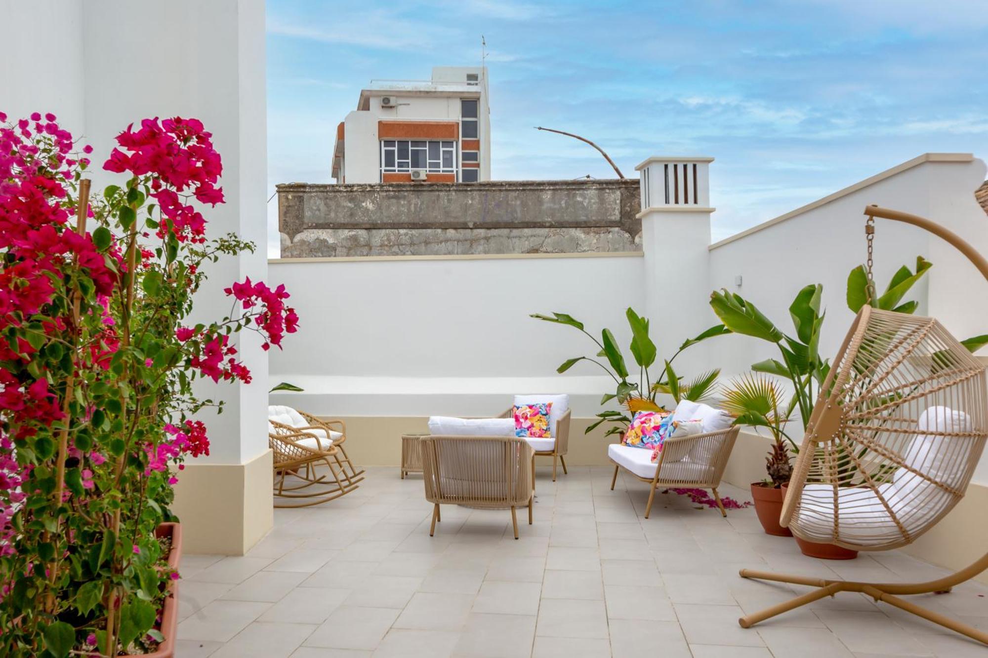 Guest House Jacaranda Faro Exterior photo